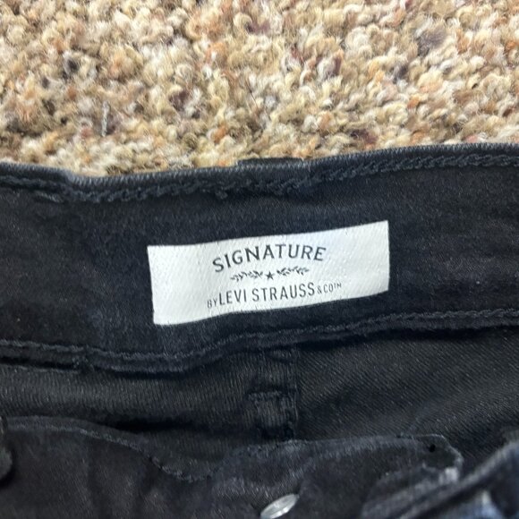 Signature - Levi Strauss Girls Black Denim Jeans - Girls Size 8 - 1923 - Picture 2 of 4